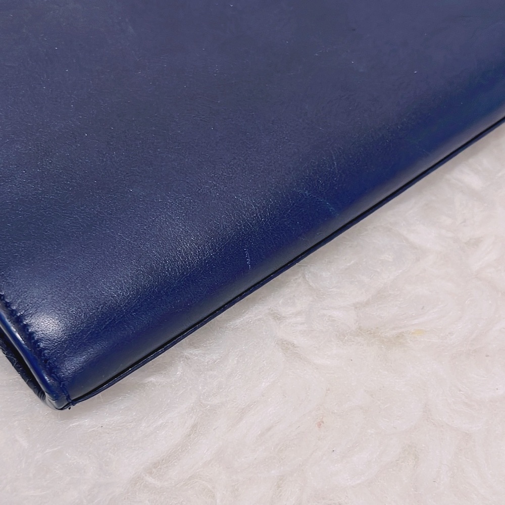 Saint Laurent Y Ligne Clutch - Picture 6 of 10